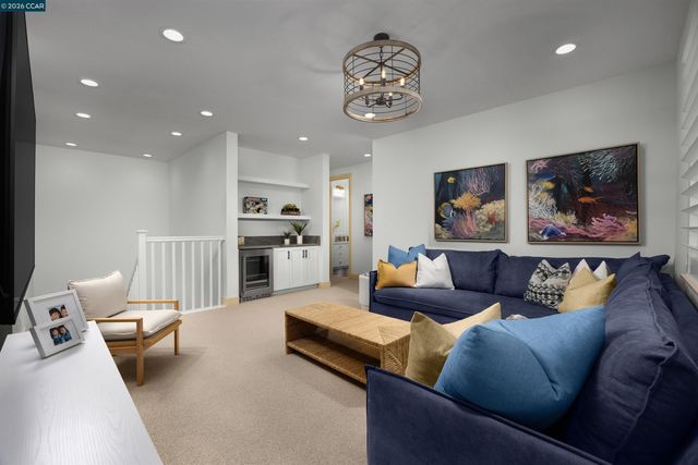 3576 Darnoch Ave., Lathrop, CA 95330
