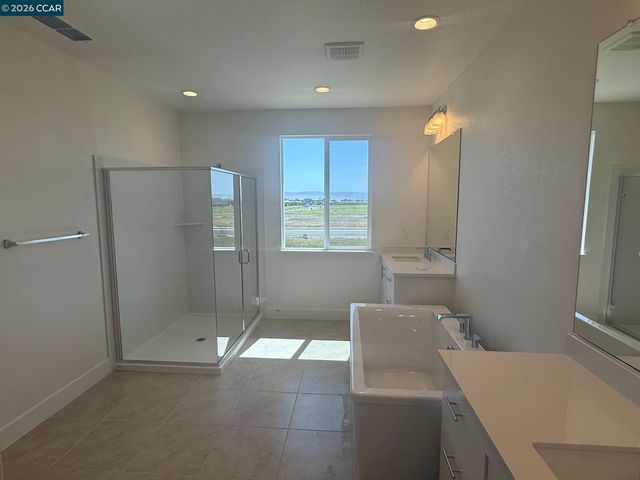 3576 Darnoch Ave., Lathrop, CA 95330