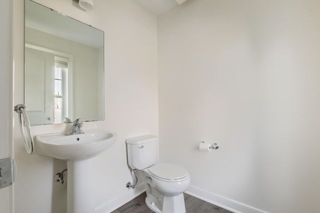 49 Lake Ridge Drive, Mason, MI 48854