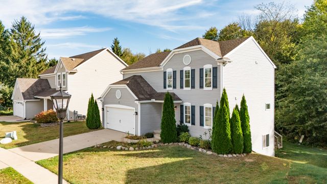 49 Lake Ridge Drive, Mason, MI 48854