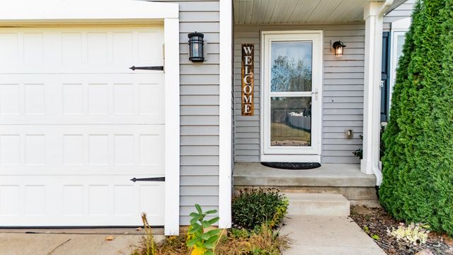 49 Lake Ridge Drive, Mason, MI 48854