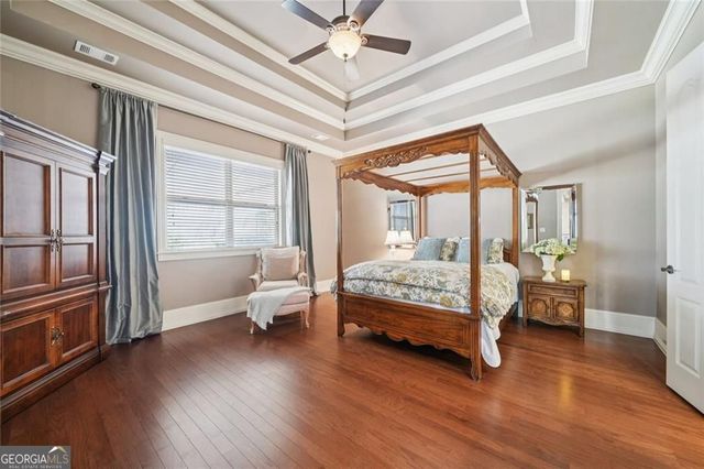 4526 Magnolia Club Circle, Sugar Hill, GA 30518