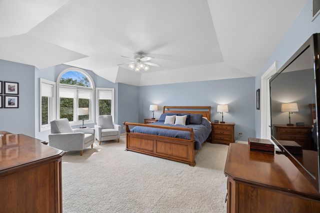 15518 Harbor Town Drive, Orland Park, IL 60462