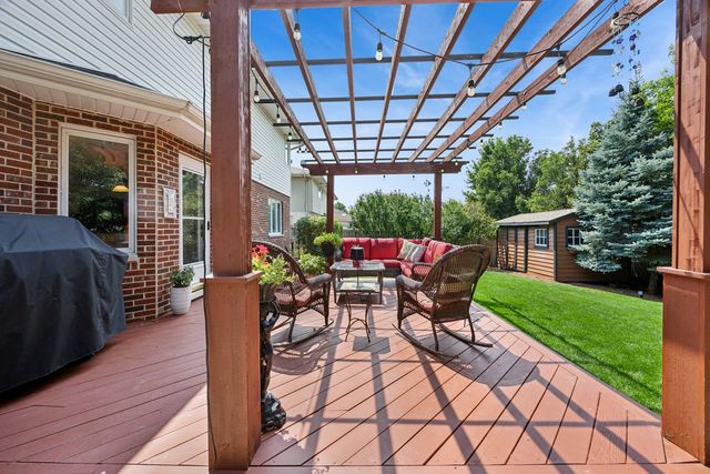 15518 Harbor Town Drive, Orland Park, IL 60462