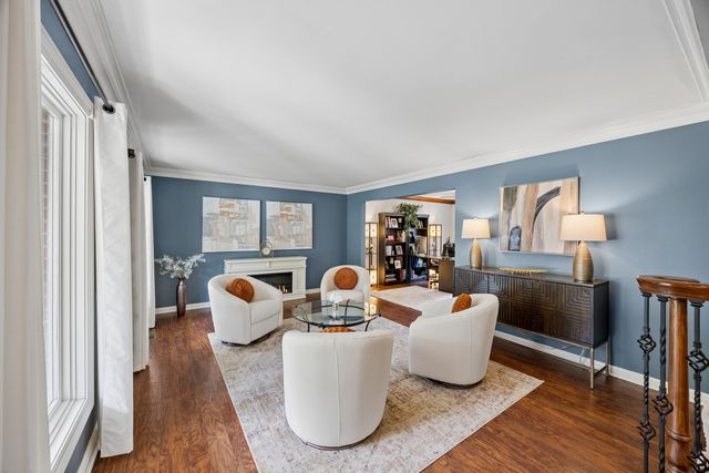 15518 Harbor Town Drive, Orland Park, IL 60462