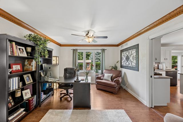 15518 Harbor Town Drive, Orland Park, IL 60462