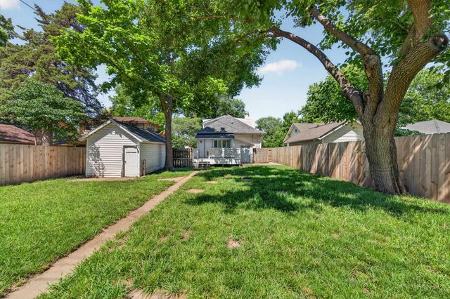 810 N Litchfield Ave., Wichita, KS 67203