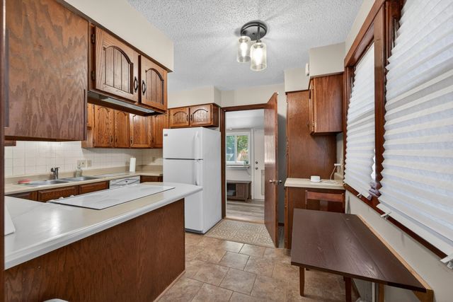 810 N Litchfield Ave., Wichita, KS 67203