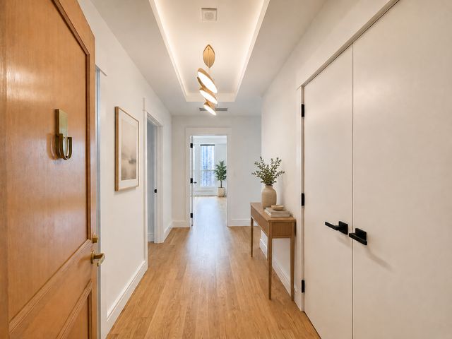 415 E North Water Street 2701, Chicago, IL 60611