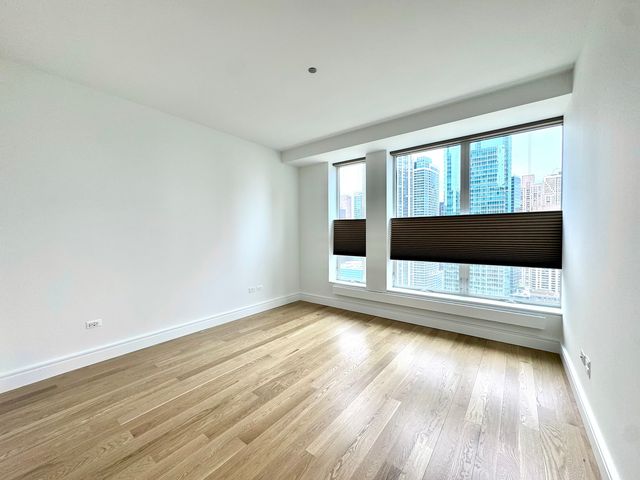 415 E North Water Street 2701, Chicago, IL 60611