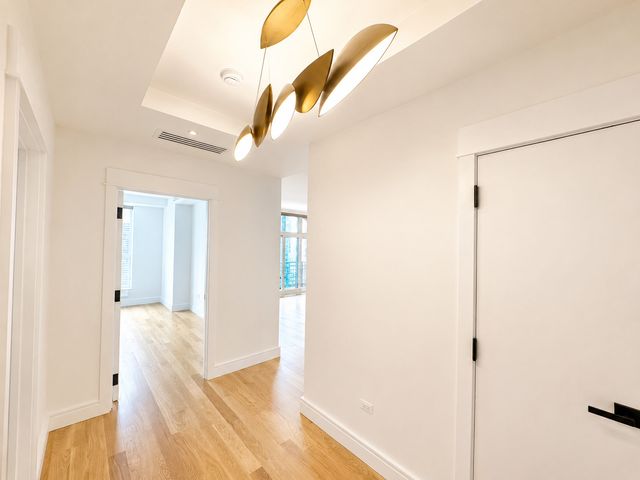 415 E North Water Street 2701, Chicago, IL 60611