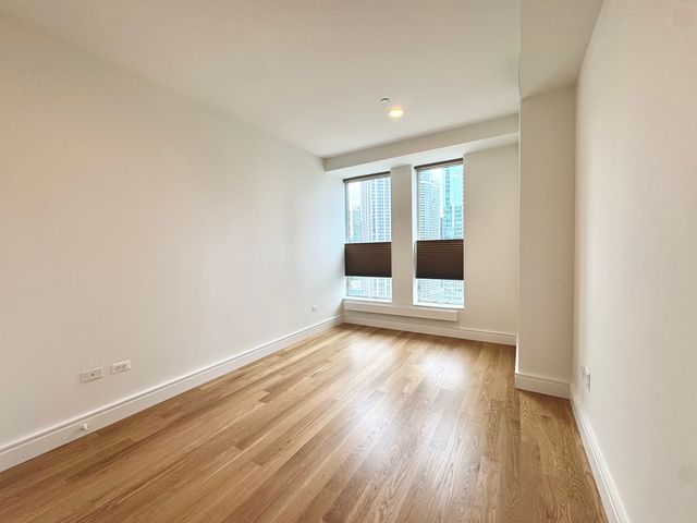 415 E North Water Street 2701, Chicago, IL 60611