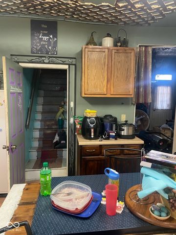 2519 N A Street, Elwood, IN 46036