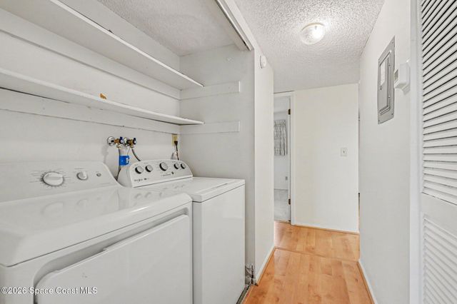 3210 N Harbor City Boulevard 209, Melbourne, FL 32935