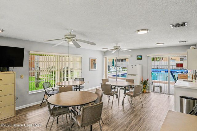 3210 N Harbor City Boulevard 209, Melbourne, FL 32935