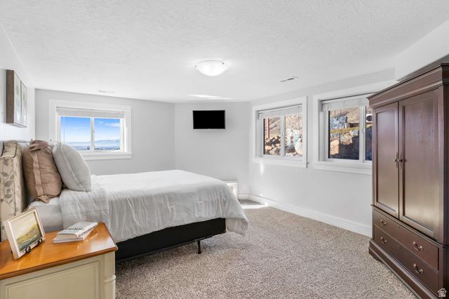 2080 SPRING OAKS DR, Springville, UT 84663