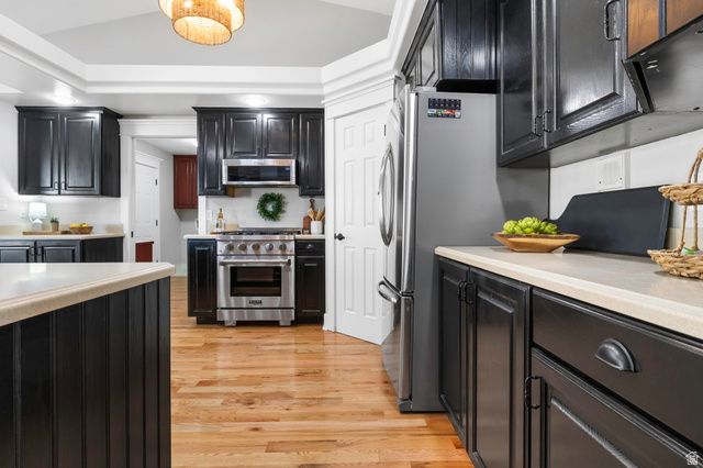 2080 SPRING OAKS DR, Springville, UT 84663