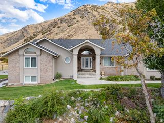 2080 SPRING OAKS DR, Springville, UT 84663