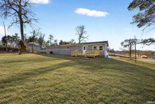 576 N Hartstrait Road, Bloomington, IN 47404