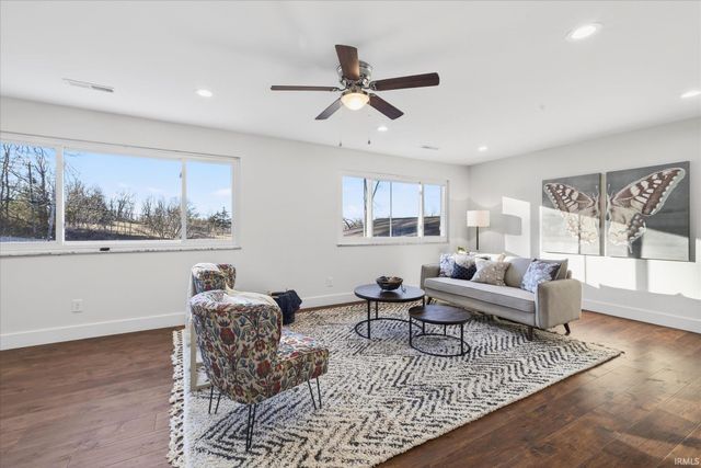 576 N Hartstrait Road, Bloomington, IN 47404