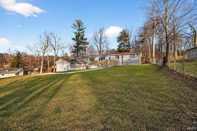 576 N Hartstrait Road, Bloomington, IN 47404