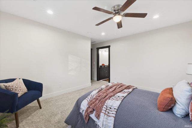 576 N Hartstrait Road, Bloomington, IN 47404