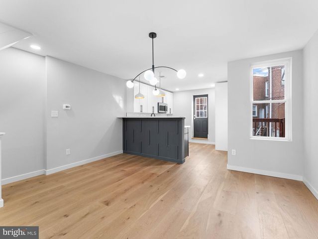 5846 LEBANON AVE, Philadelphia, PA 19131