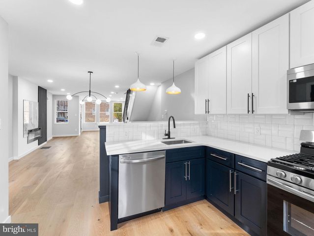 5846 LEBANON AVE, Philadelphia, PA 19131