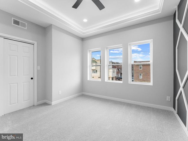 5846 LEBANON AVE, Philadelphia, PA 19131