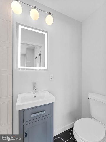 5846 LEBANON AVE, Philadelphia, PA 19131