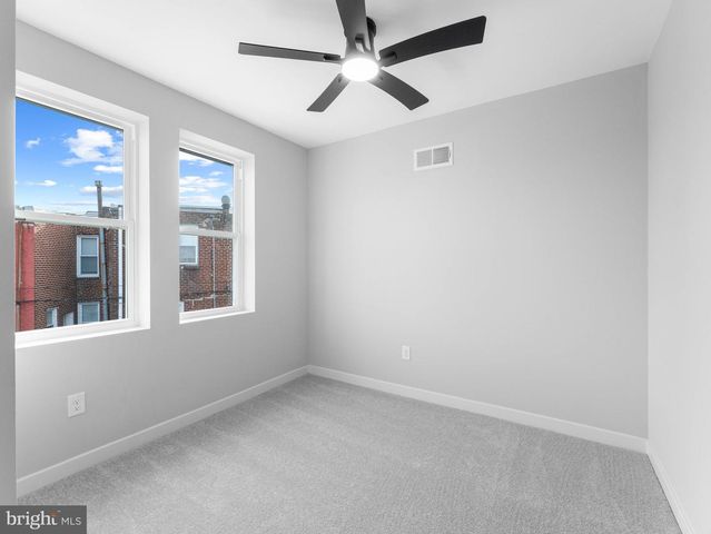 5846 LEBANON AVE, Philadelphia, PA 19131