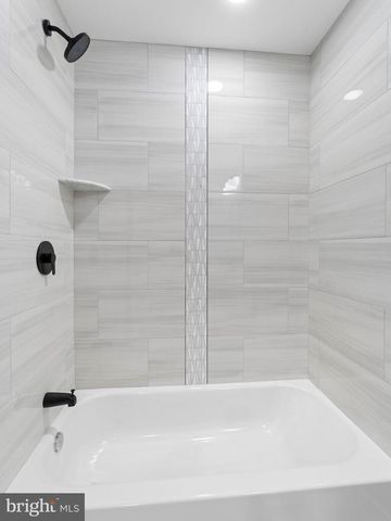 5846 LEBANON AVE, Philadelphia, PA 19131