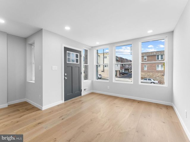 5846 LEBANON AVE, Philadelphia, PA 19131