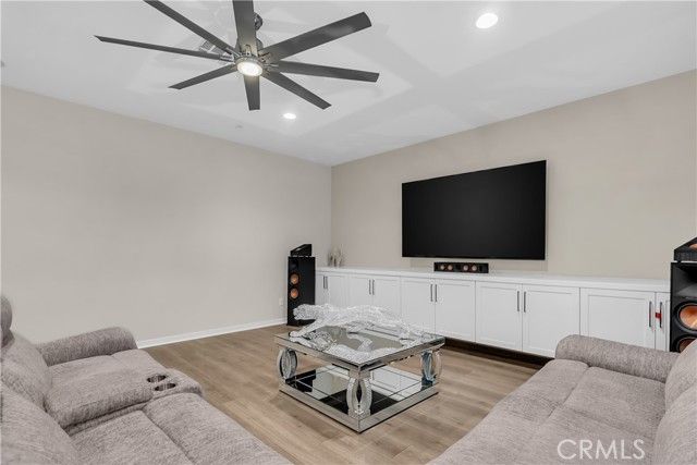 5264 Darwin, Fontana, CA 92336