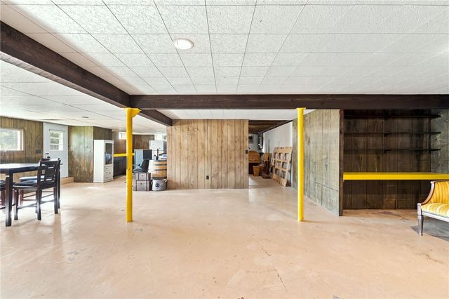 8 Elmhurst Drive, Smithfield, RI 02828