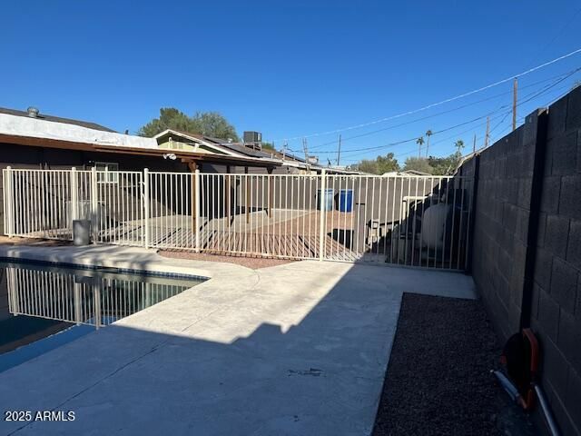 1025 W 12TH Place, Tempe, AZ 85281