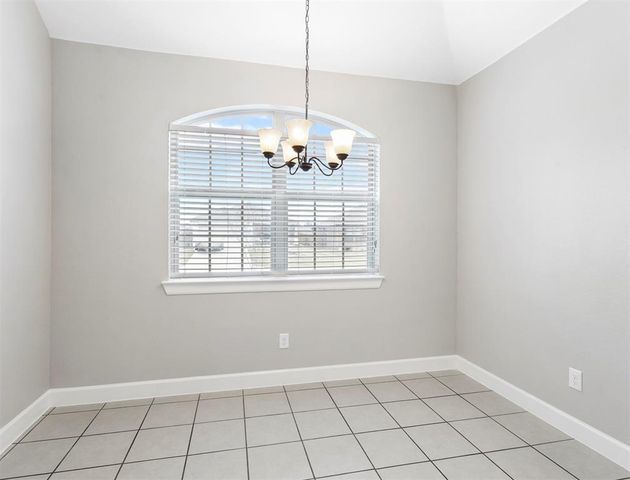 304 Country Crossing Circle, Magnolia, TX 77354