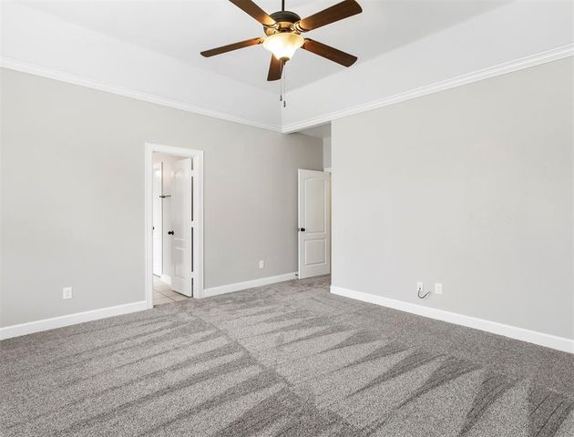 304 Country Crossing Circle, Magnolia, TX 77354