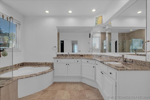 9900 N 114th East Court, Owasso, OK 74055