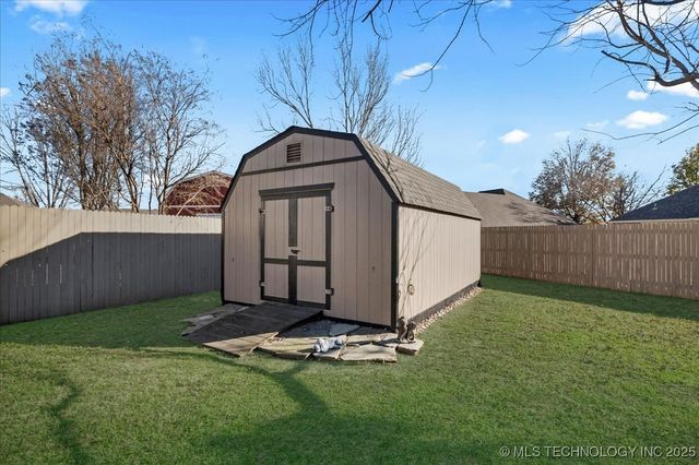 9900 N 114th East Court, Owasso, OK 74055