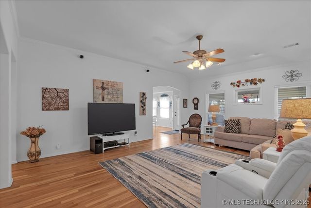 9900 N 114th East Court, Owasso, OK 74055