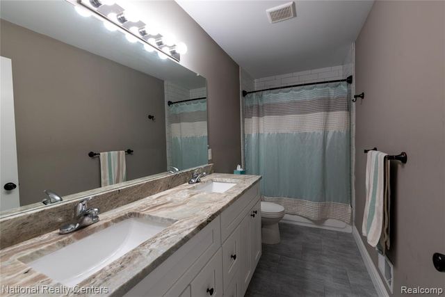 70376 Hillside Court, Romeo, MI 48065