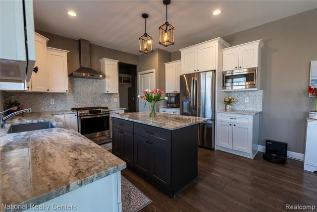 70376 Hillside Court, Romeo, MI 48065