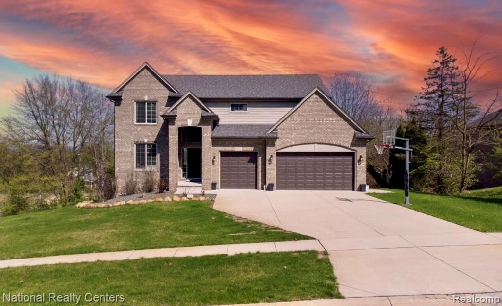 70376 Hillside Court, Romeo, MI 48065