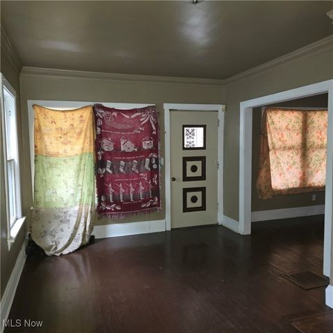 1534 E 133rd Street, Cleveland, OH 44112