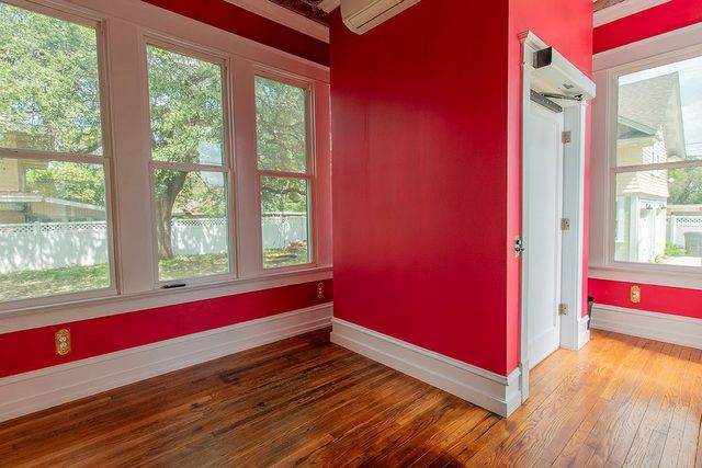 2420 Colcord Avenue, Waco, TX 76707