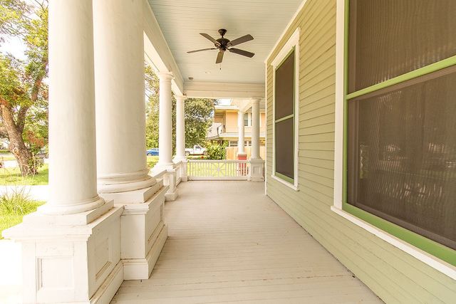 2420 Colcord Avenue, Waco, TX 76707