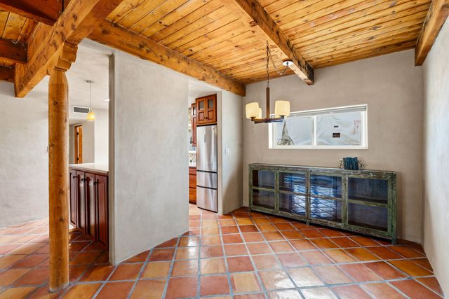 320 Artist 58, Santa Fe, NM 87501