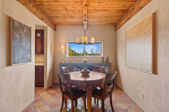 320 Artist 58, Santa Fe, NM 87501