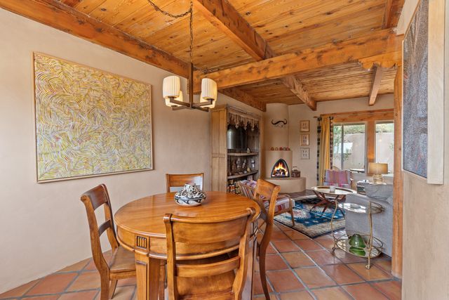 320 Artist 58, Santa Fe, NM 87501